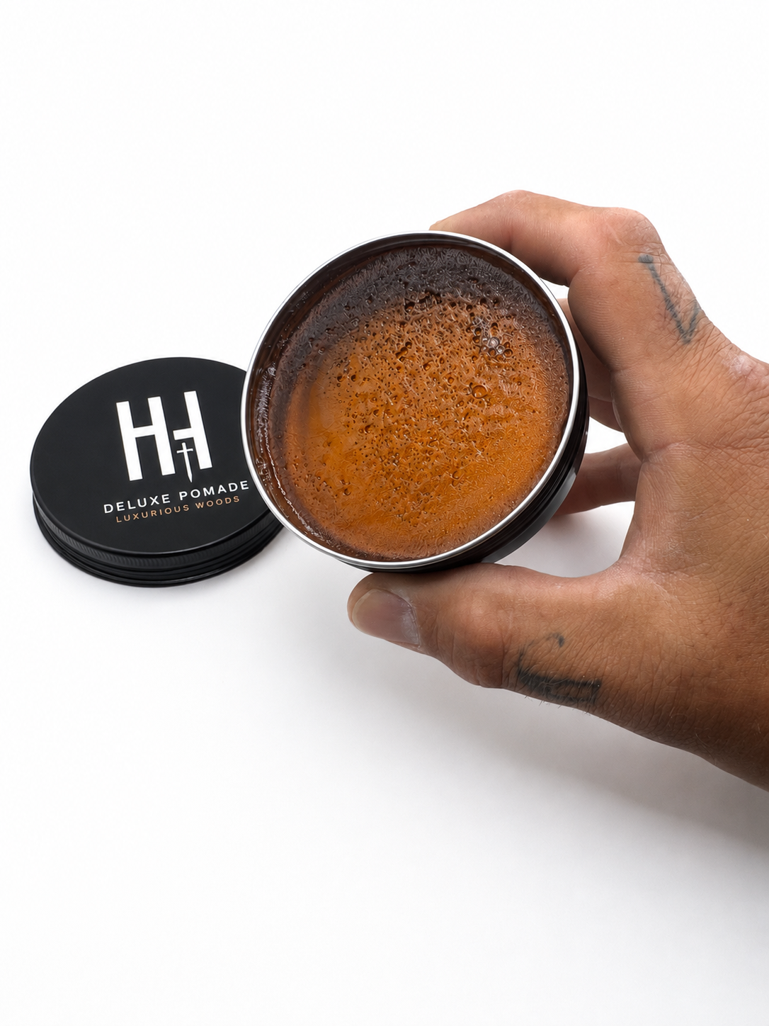 Handsome Hold Deluxe Pomade - Luxurious Woods